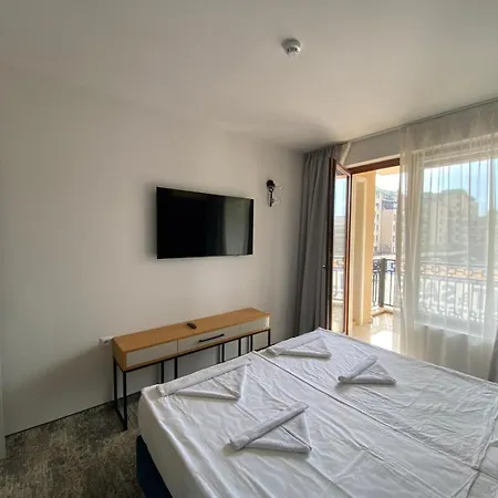 Sirena First Line - сирена на първа линия * Aranyhomok