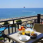 Sirena First Line - сирена на първа линия Apartment