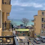 Sirena First Line - сирена на първа линия Apartment Goldstrand
