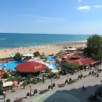 Sirena First Line - сирена на първа линия Apartment