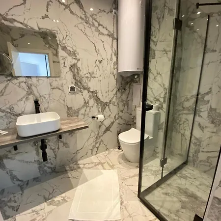 Sirena First Line - сирена на първа линия Apartament *