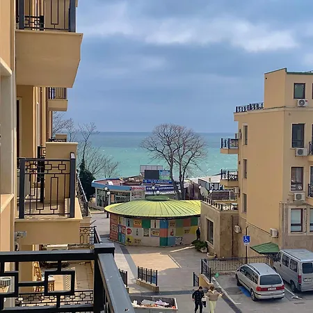 Sirena First Line - сирена на първа линия Apartment Goldstrand