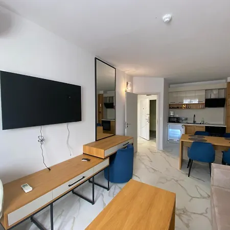 Apartment Sirena First Line - сирена на първа линия
