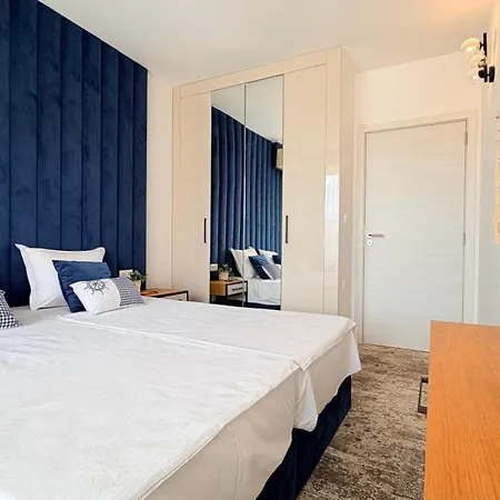 Sirena First Line - сирена на първа линия Apartment *