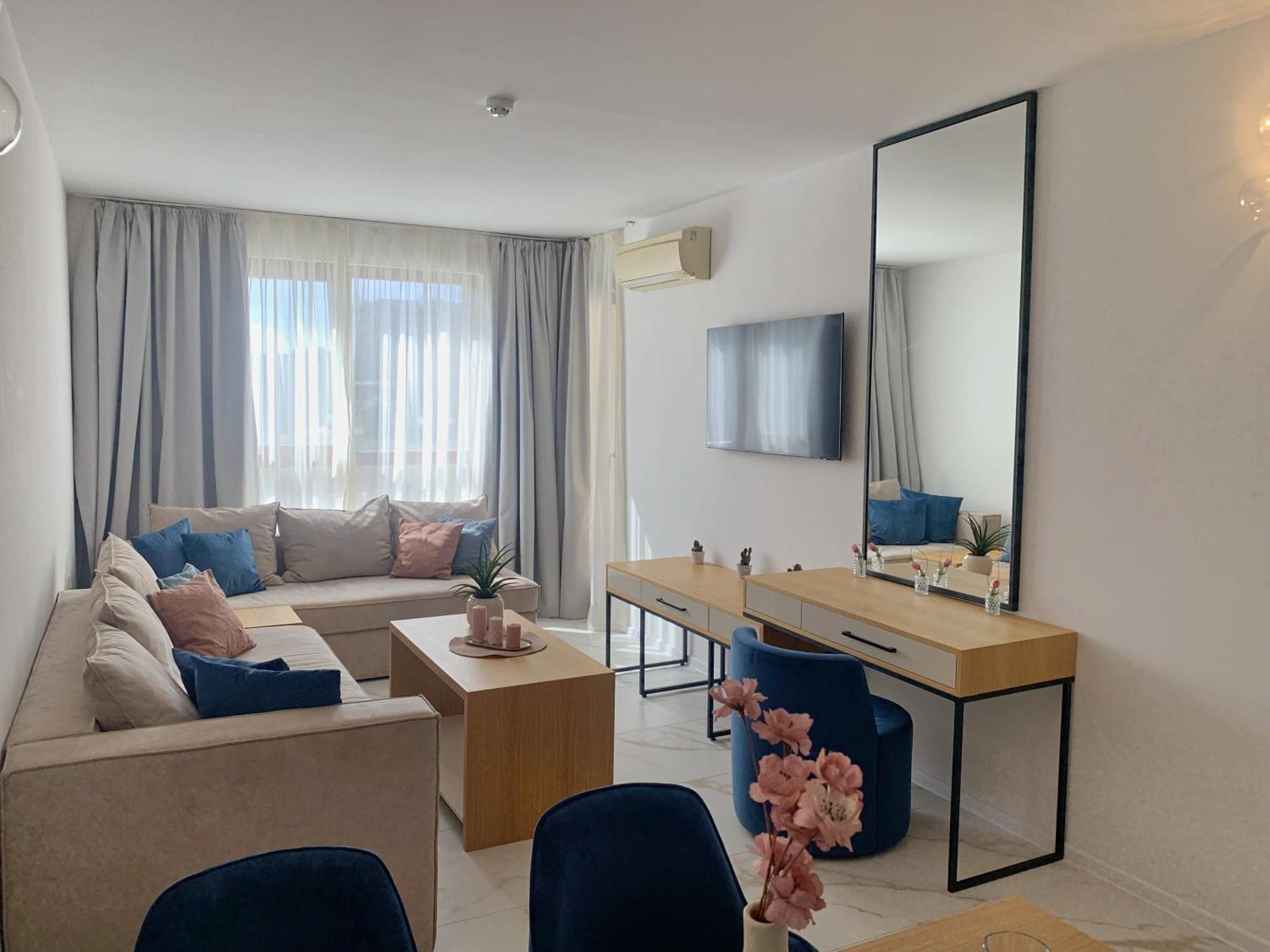 Apartment Sirena First Line - Апартаменти Сирена На Първа Линия Golden ...